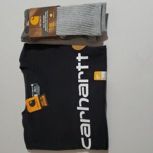 Bundle Carhartt T shirt & socks